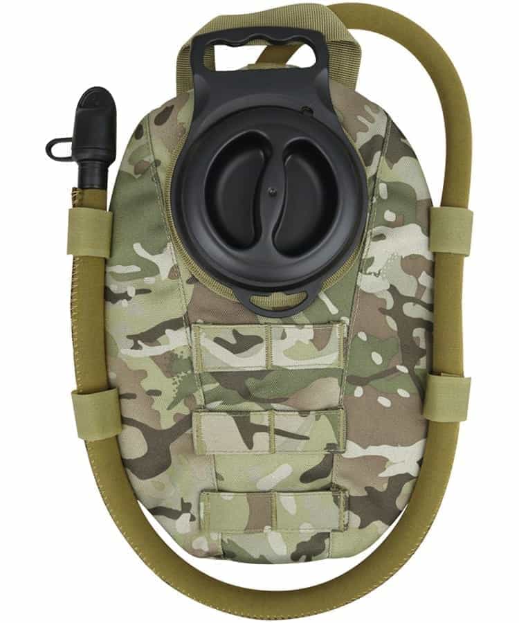 Kombat UK Hydration Pouch with 0.8L Bladder insert